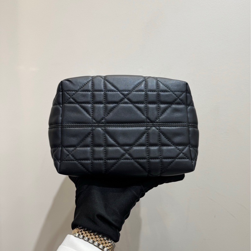 【98🆕】Dior Toujours小號竪版黑金牛皮超大藤格紋手袋 托特包-5