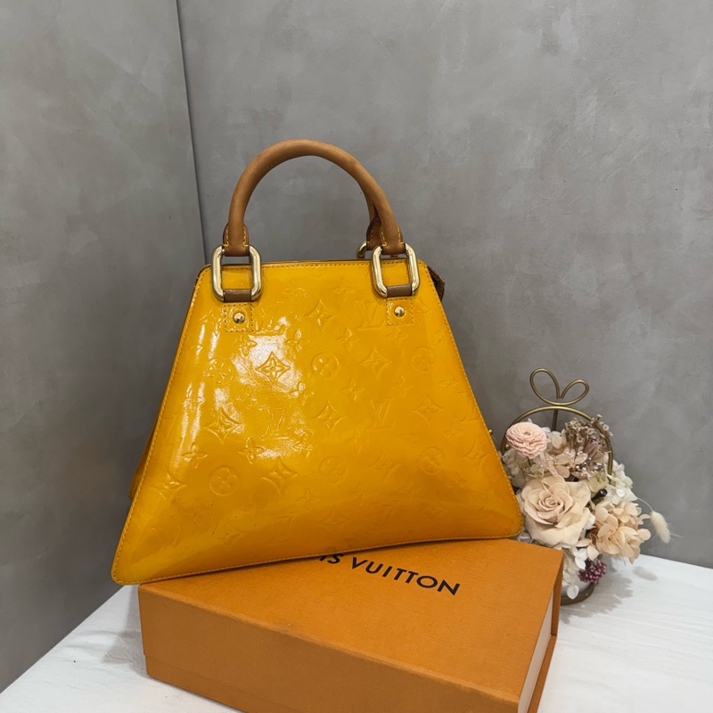 Lv 黃漆皮手提包-3
