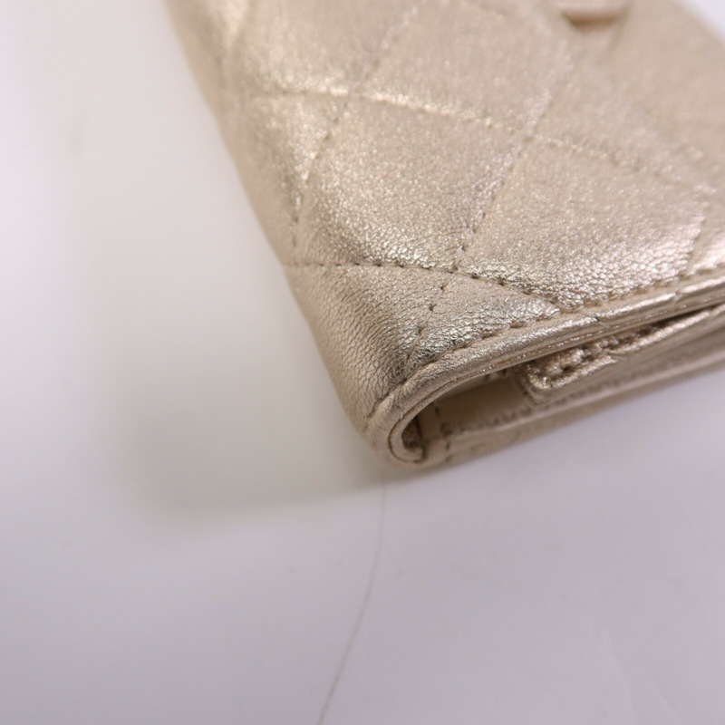 CHANEL 羊皮皮革Wallet金扣錢包-12