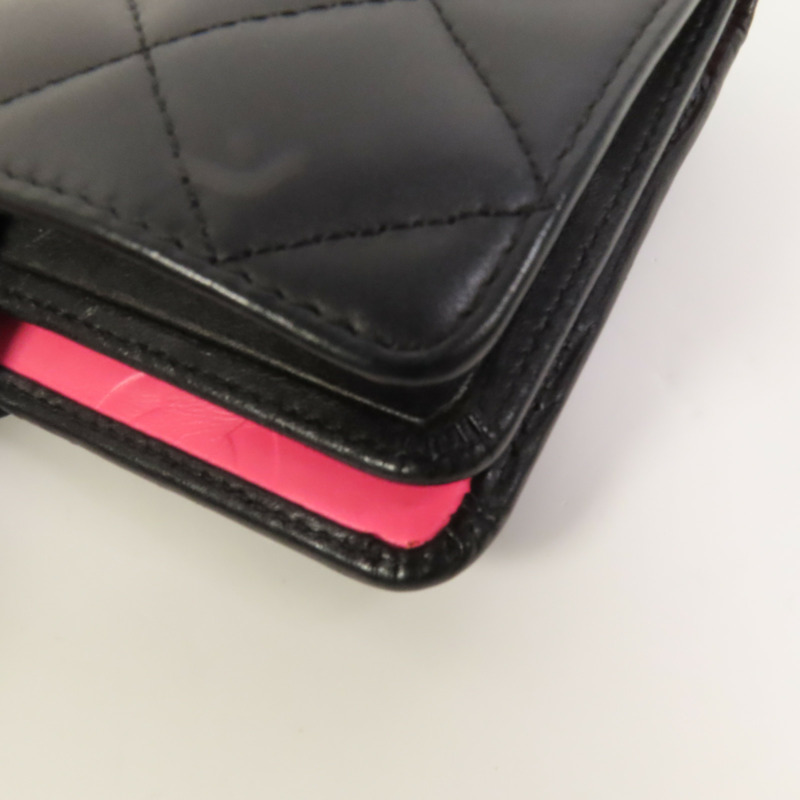 CHANEL 牛皮皮革Cambon銀扣錢包-11