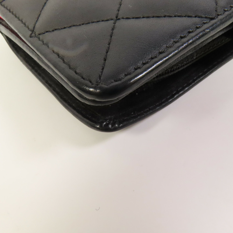 CHANEL 牛皮皮革Cambon銀扣錢包-12