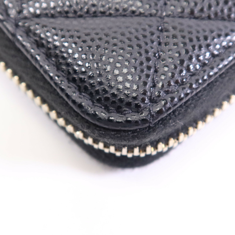 CHANEL 牛皮皮革Card Case金扣卡片套-11