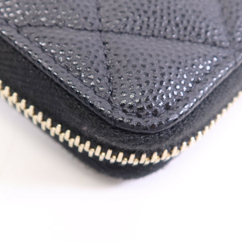 CHANEL 牛皮皮革Card Case金扣卡片套-12