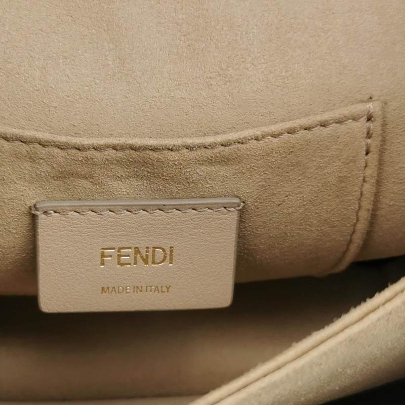 Fendi Kan I迷你牛皮Zucca印花鉚釘封扣單肩包-7
