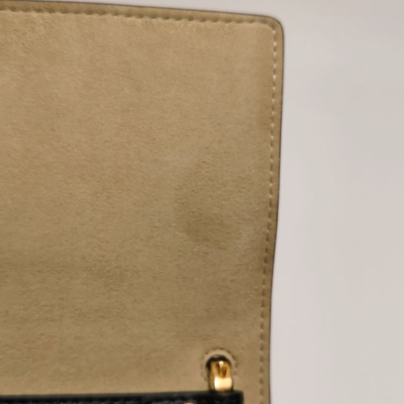 Fendi Kan I迷你牛皮Zucca印花鉚釘封扣單肩包-9