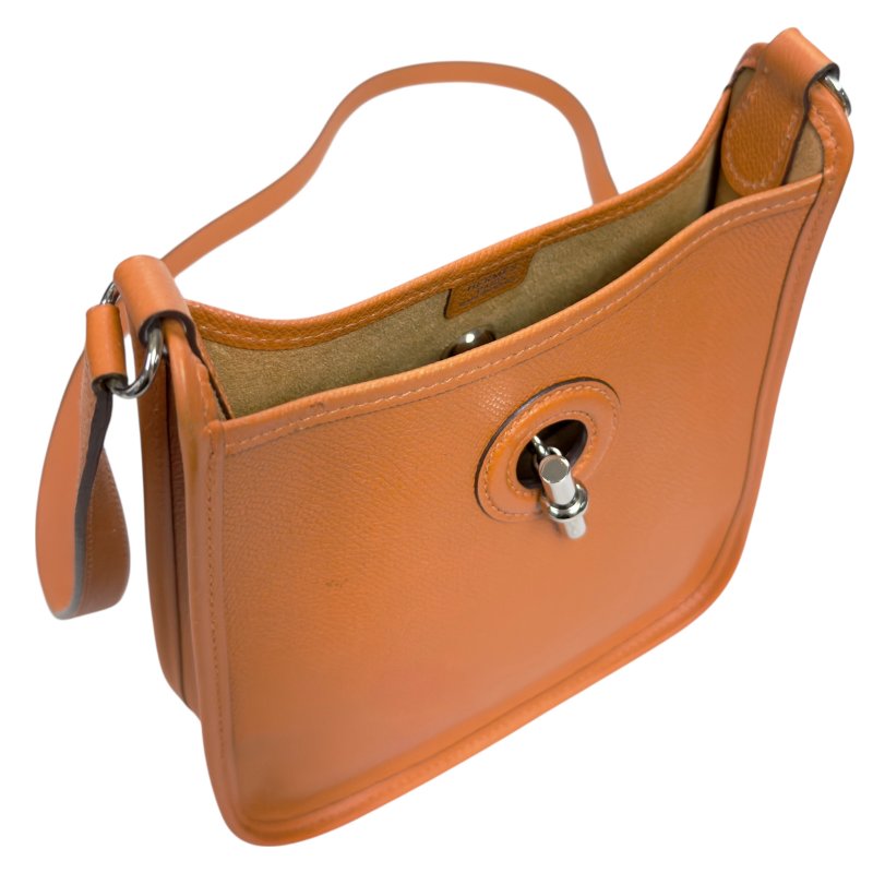 HERMES 中古 Vespa 斜揹袋 框H刻-16