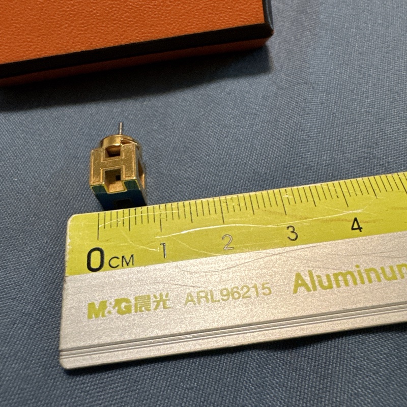 Hermes 多瑙河藍 pop 立體H 耳環(極新)-11