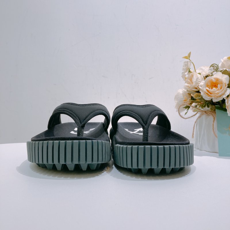 TW4622 Off-White 沙灘拖鞋男裝黑色 Oddsy Minimal Beach Sandals 碼數39 未使用品-6