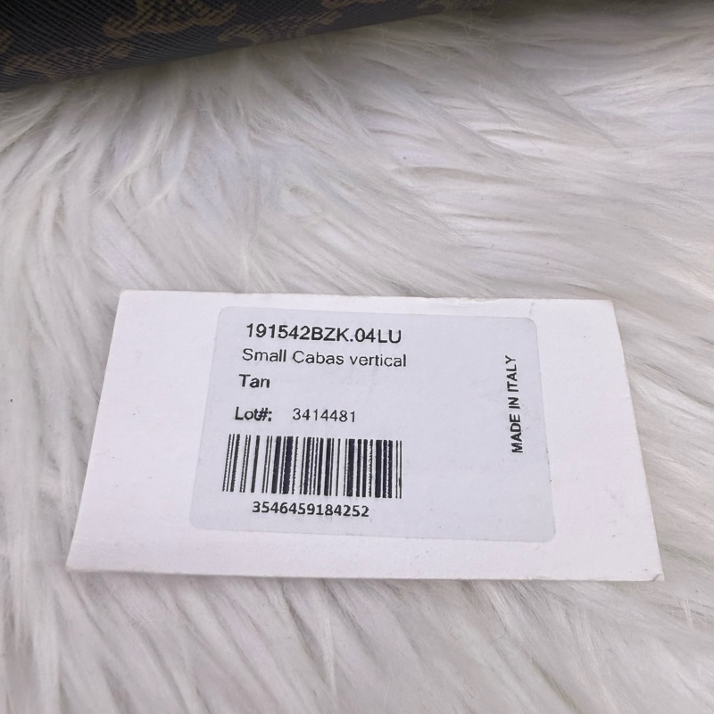 Celine Small Cabas Vertical Bag-9