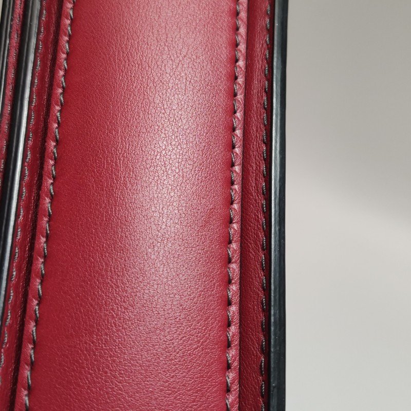 Dior Dio(r)evolution牛皮純色字母Logo斜挎包單肩包-14