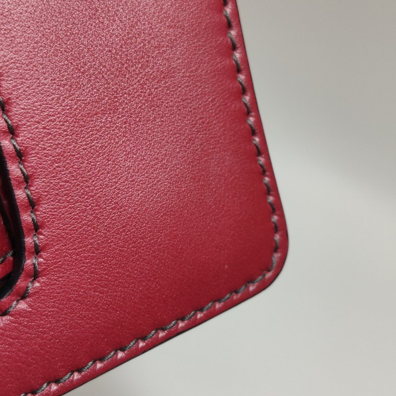 Dior Dio(r)evolution牛皮純色字母Logo斜挎包單肩包-18