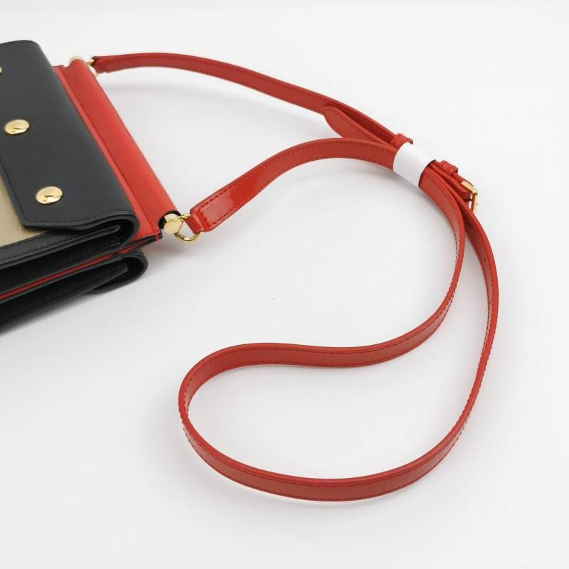 Burberry Title牛皮拼色字母logo鉚釘單肩包-7