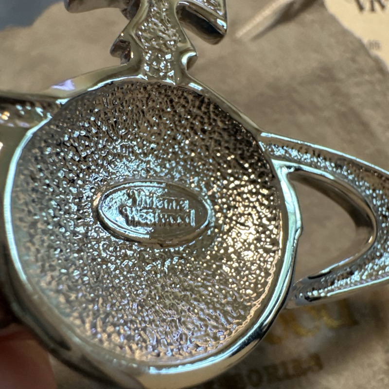 Vivienne Westwood 粉色大土星Logo 項鍊（絕版溢價款）（近全新）-8