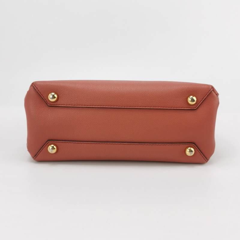 Burberry The Banner班納小號牛皮帆布純色雙搭扣字母logo斜挎包單肩包-5