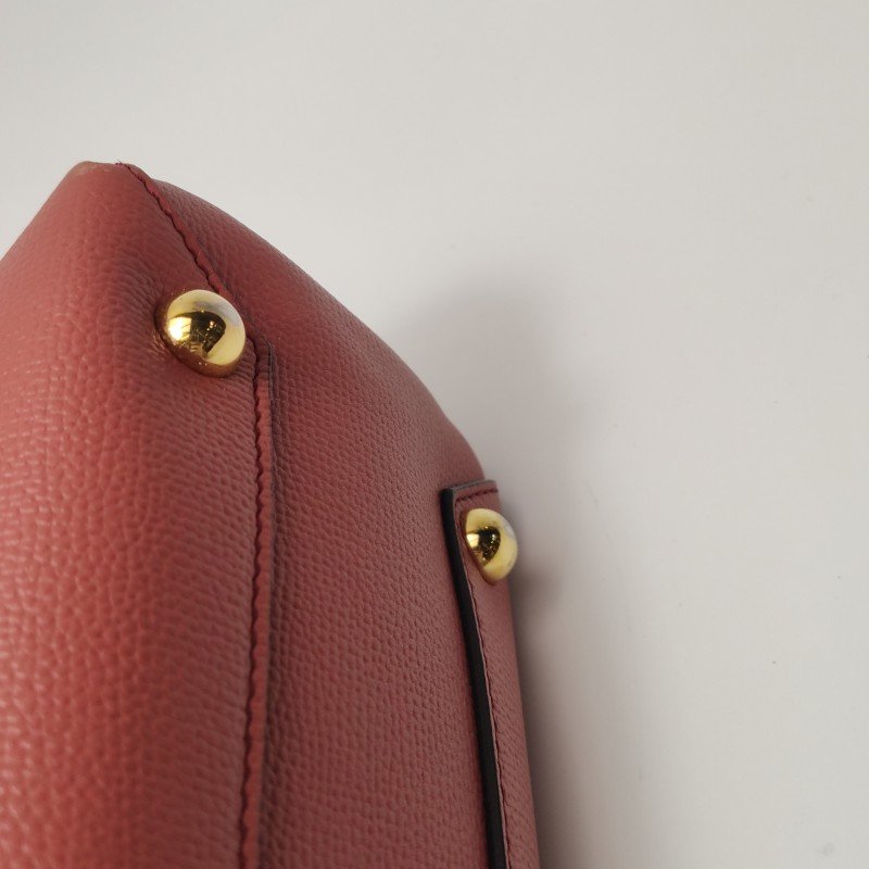 Burberry The Banner班納小號牛皮帆布純色雙搭扣字母logo斜挎包單肩包-13