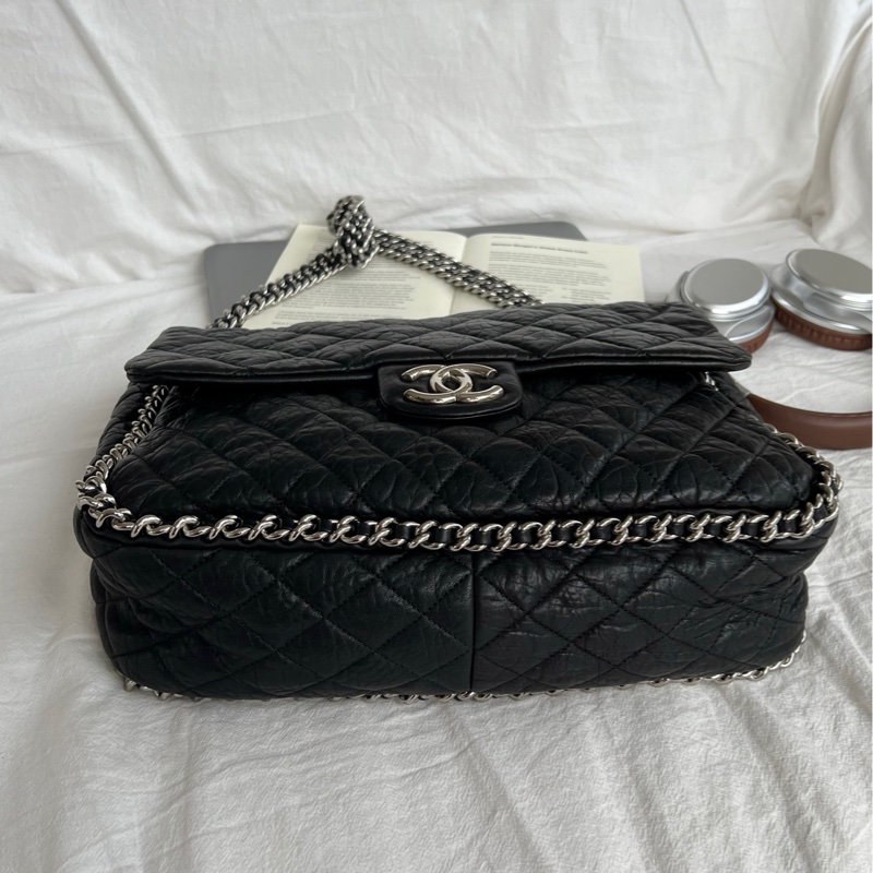 chanel黑銀滾邊xxl機場包-4