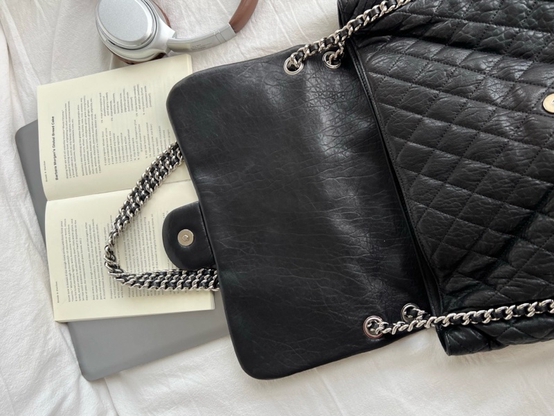 chanel黑銀滾邊xxl機場包-15