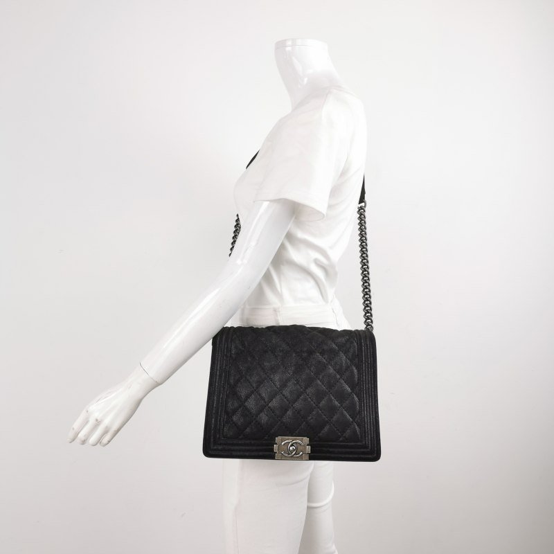 Chanel Leboy季節限定款大號磨砂皮菱格絎縫方形雙C鎖扣斜挎包單肩包-1