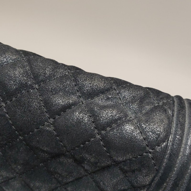 Chanel Leboy季節限定款大號磨砂皮菱格絎縫方形雙C鎖扣斜挎包單肩包-18