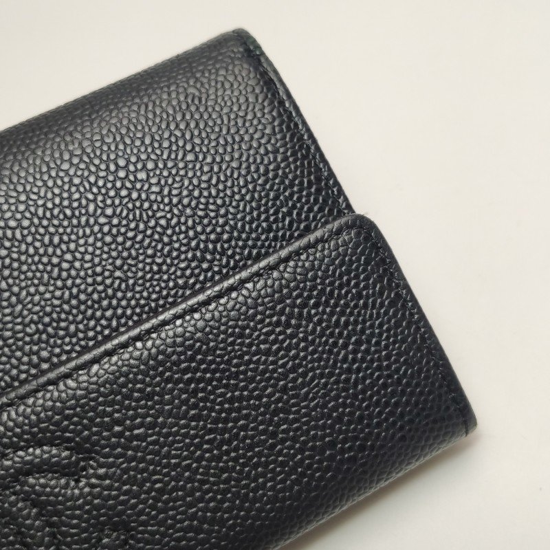 Chanel牛皮純色雙C logo錢包-12