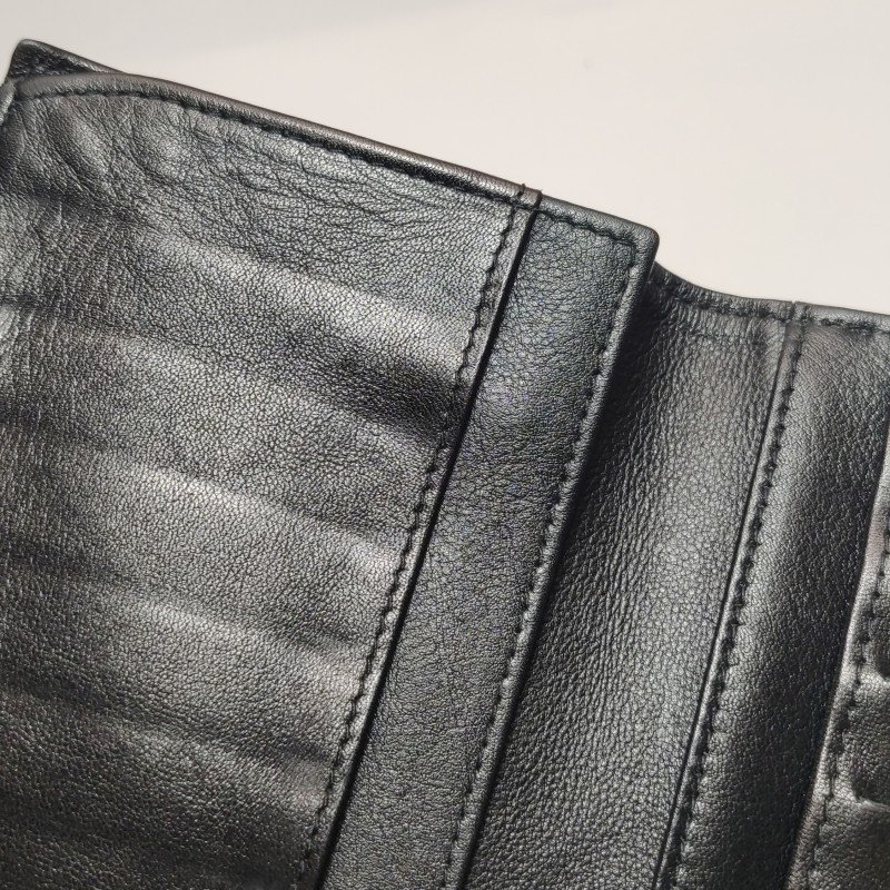 Chanel牛皮純色雙C logo錢包-17