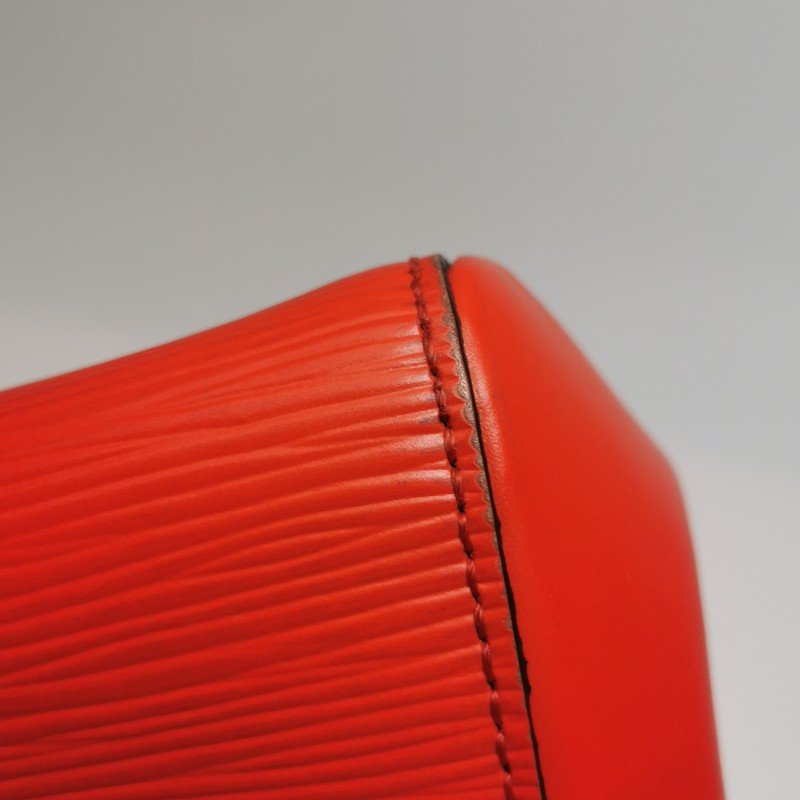 Louis Vuitton(LV)ClunyBB牛皮水波紋翻蓋斜挎包單肩包-16