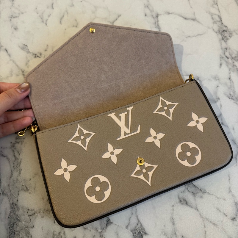 LV斑鳩灰三合一WOC 最經典必收款❤️❤️-11