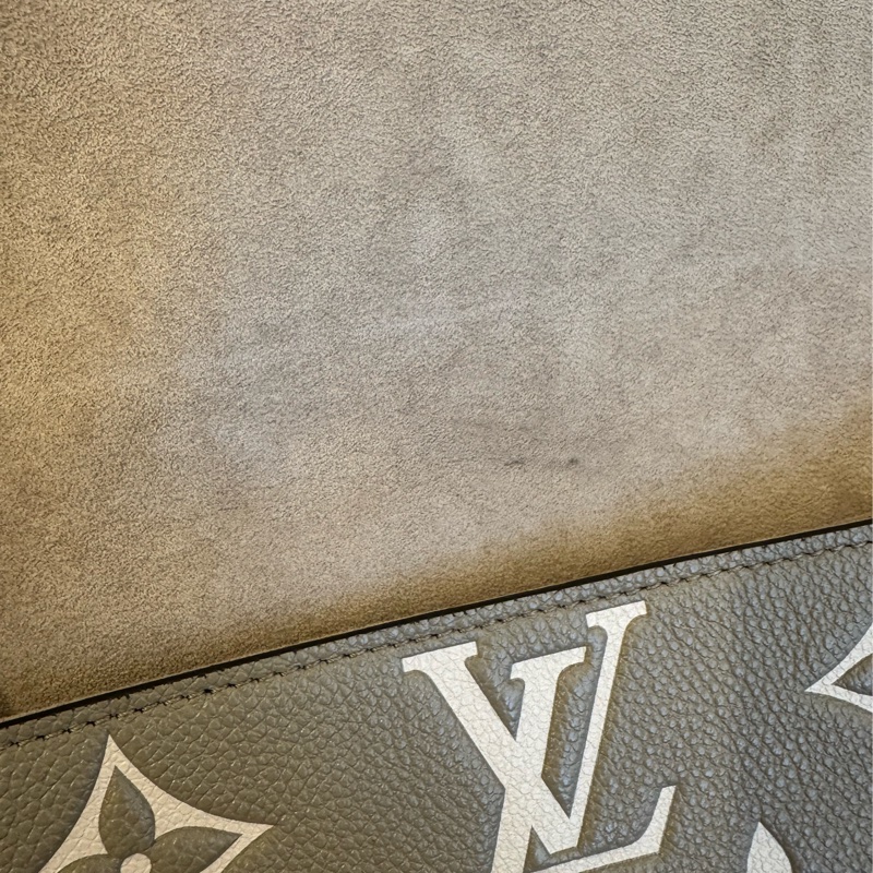 LV斑鳩灰三合一WOC 最經典必收款❤️❤️-13