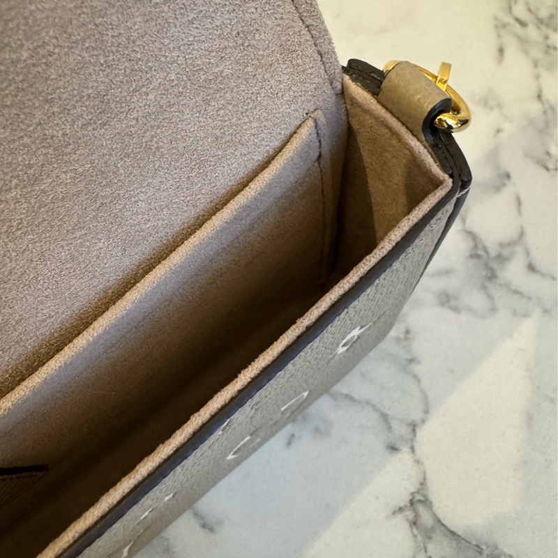 LV斑鳩灰三合一WOC 最經典必收款❤️❤️-16