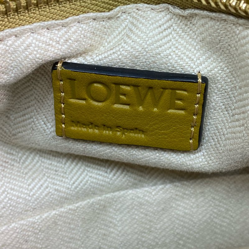 △ Loewe 羅意威 Beige, Yellow Brown And Grey Calfskin Puzzle 2 Way Bag 米白色, 土黃色, 灰色小牛皮兩用袋 - 257023987-18