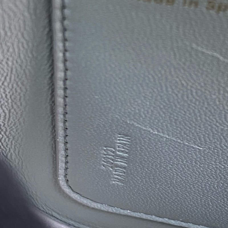 △ Loewe 羅意威 Yellow Calsfkin Goya Shoulder Bag 黃色小牛皮肩背袋 - 257023988-20