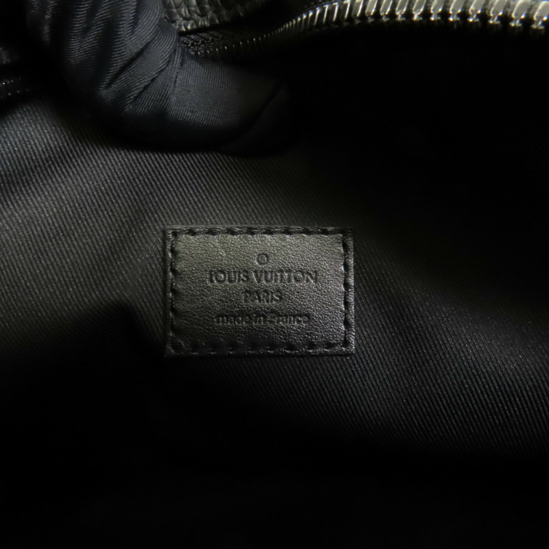 LOUIS VUITTON Monogram Taurillon Soft Trunk肩背袋-8