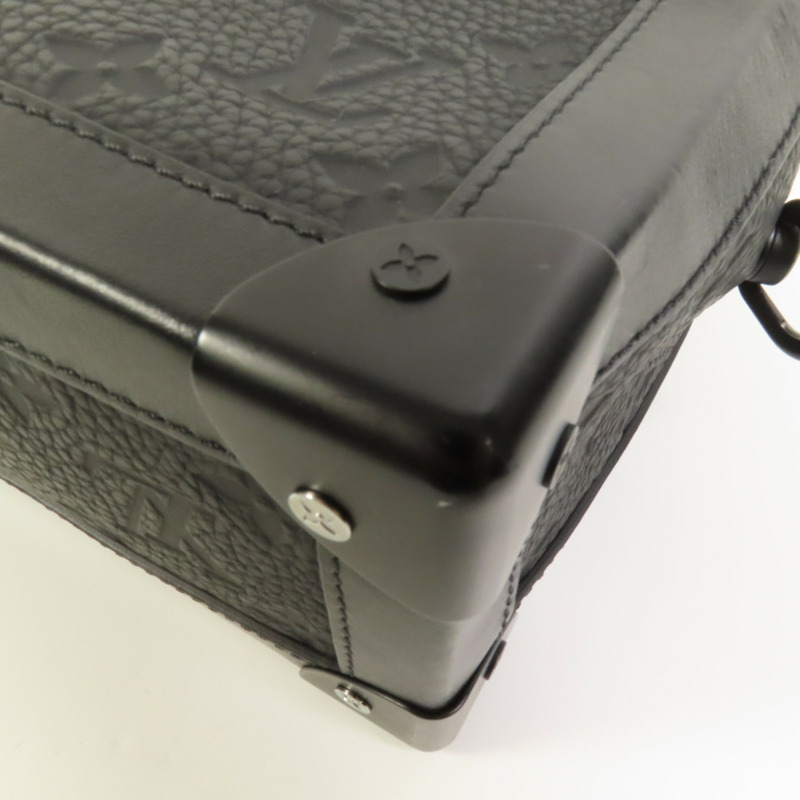 LOUIS VUITTON Monogram Taurillon Soft Trunk肩背袋-11