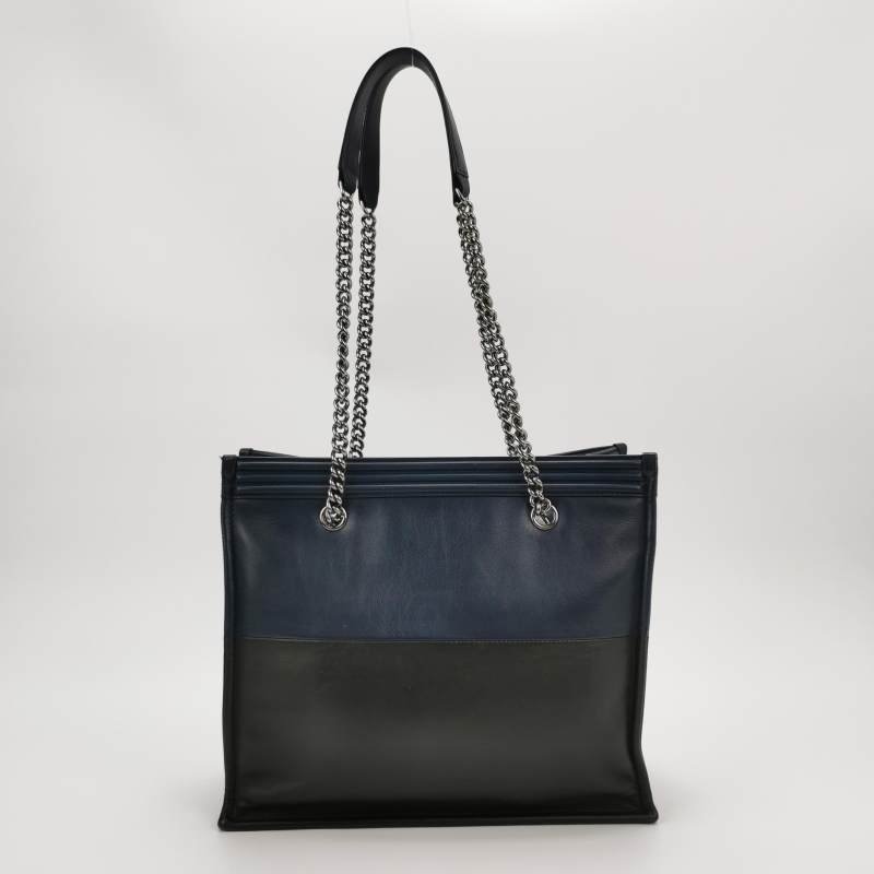 Chanel BoyBag牛皮拼色方形雙C鎖扣單肩包-4