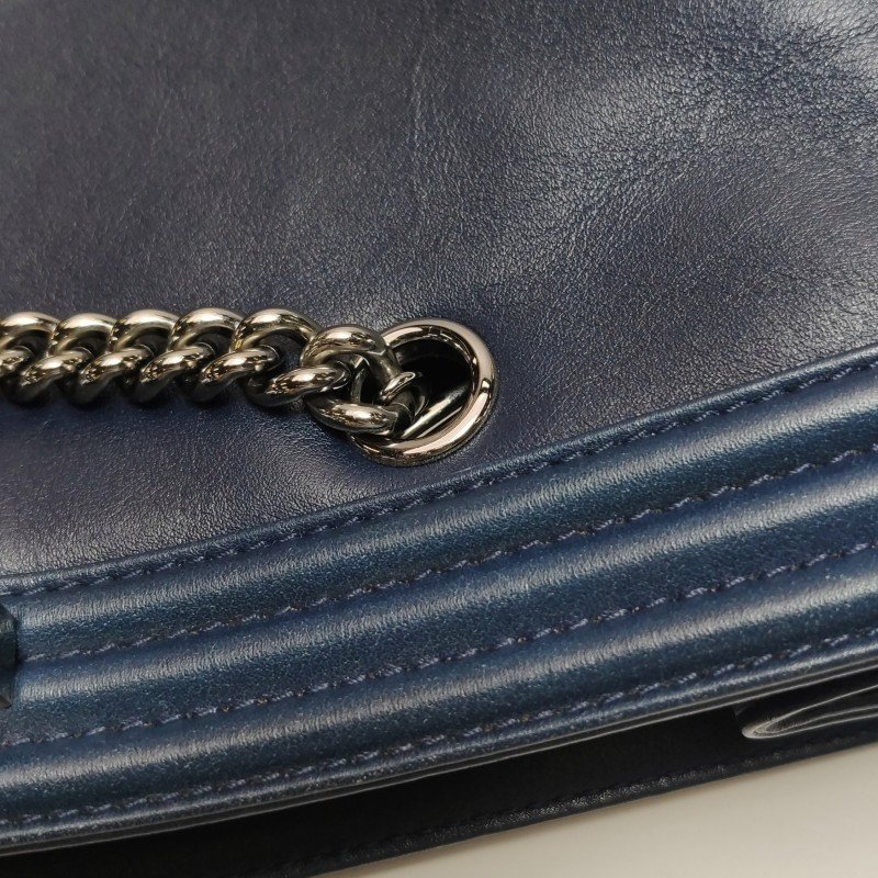 Chanel BoyBag牛皮拼色方形雙C鎖扣單肩包-13