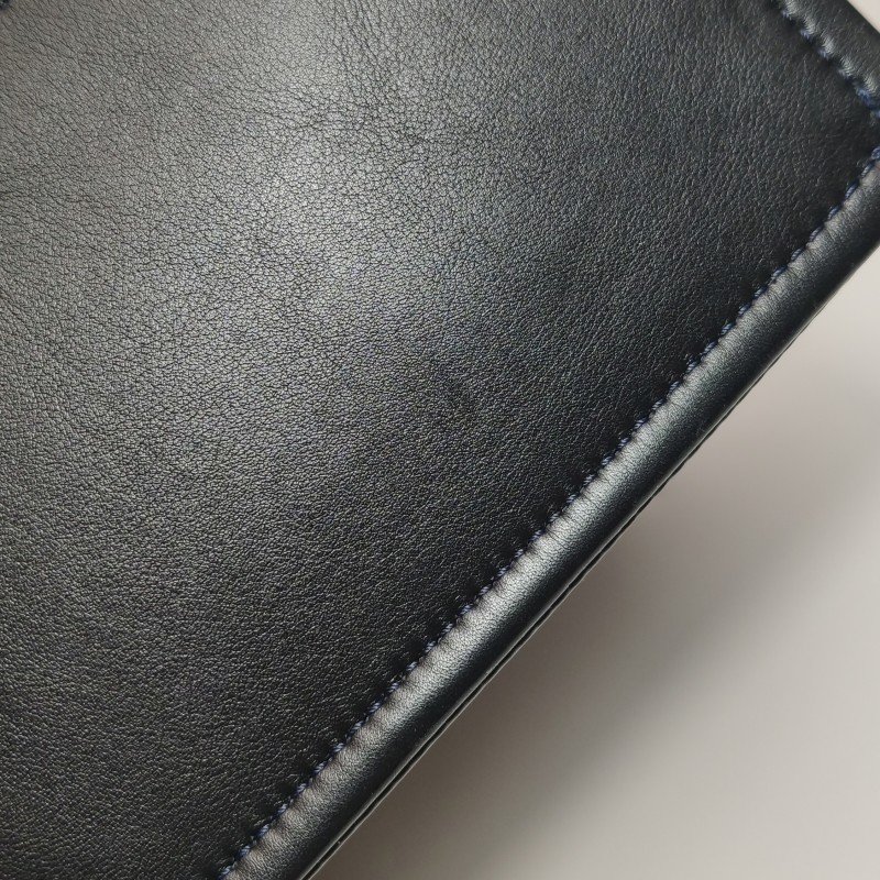 Chanel BoyBag牛皮拼色方形雙C鎖扣單肩包-16