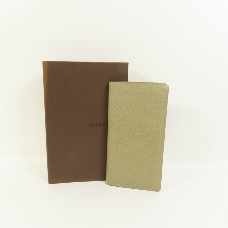 LOUIS VUITTON Taiga Long Wallet長錢包-9