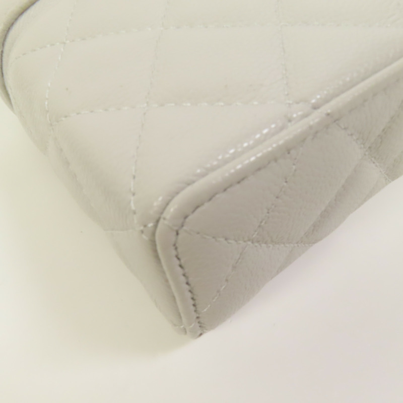 CHANEL 牛皮皮革Vanity Case金扣鏈帶手挽肩背兩用袋-10