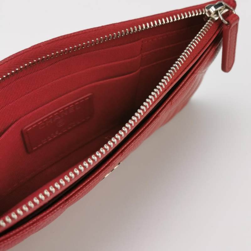 Chanel牛皮純色菱格絎縫雙C logo錢包-5