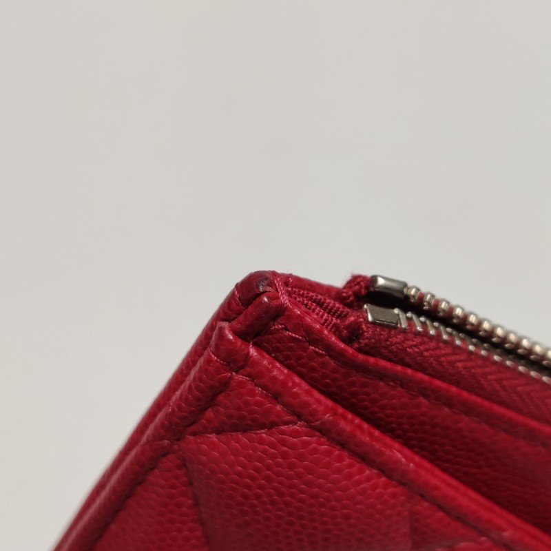 Chanel牛皮純色菱格絎縫雙C logo錢包-11