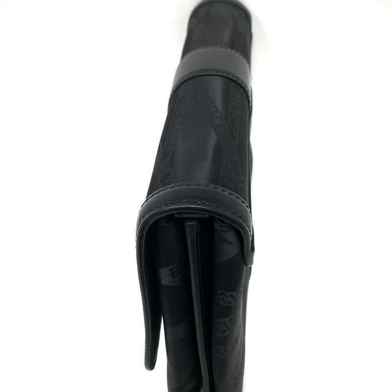 △ Balenciaga 巴黎世家 Shift Black Nylon, Calfskin Shoulder Bag 580161 黑色尼龍, 小牛皮肩背袋 580161 -257024538-5