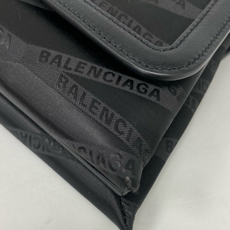 △ Balenciaga 巴黎世家 Shift Black Nylon, Calfskin Shoulder Bag 580161 黑色尼龍, 小牛皮肩背袋 580161 -257024538-9