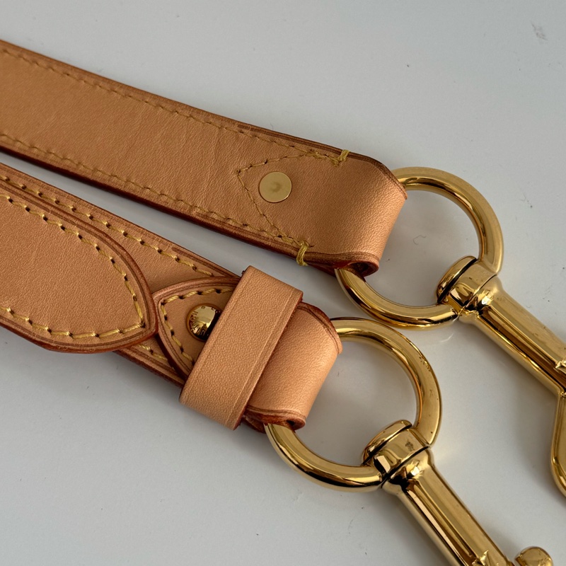 LV背帶 超好用~長度可以調節❤️-4