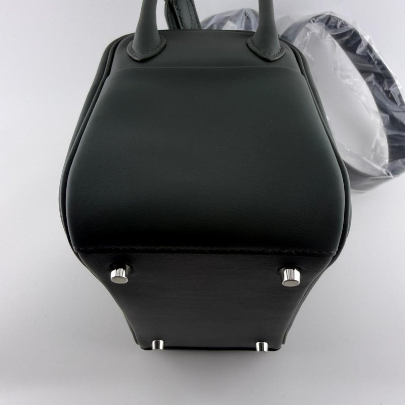 HERMES 黑銀Lindy mini 手提斜挎包-11