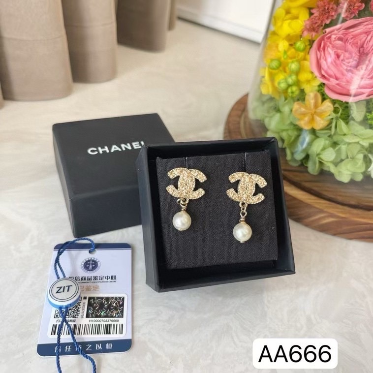 香奈兒耳釘-1