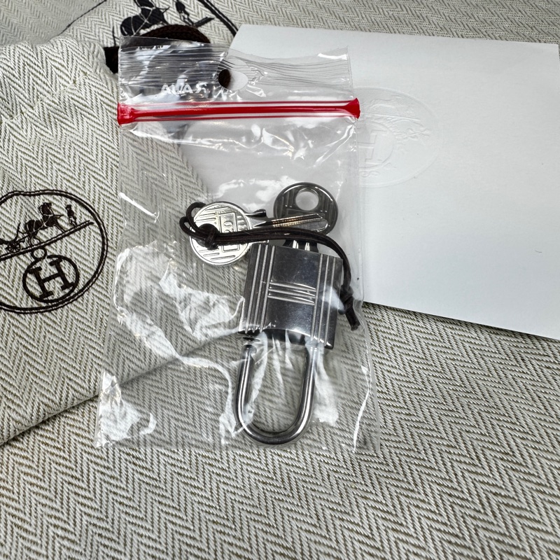 閒置全新 愛馬仕/Hermes Picotin Lock 18 藍色菜籃子手提水桶包23x18x23cm-7