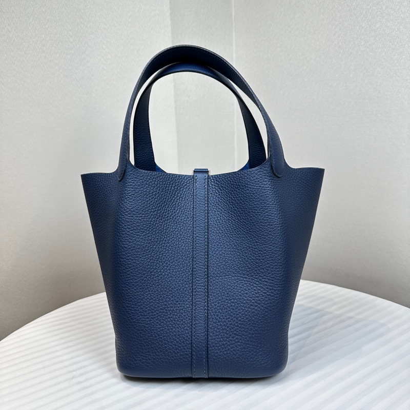 閒置全新 愛馬仕/Hermes Picotin Lock 18 藍色菜籃子手提水桶包23x18x23cm-11