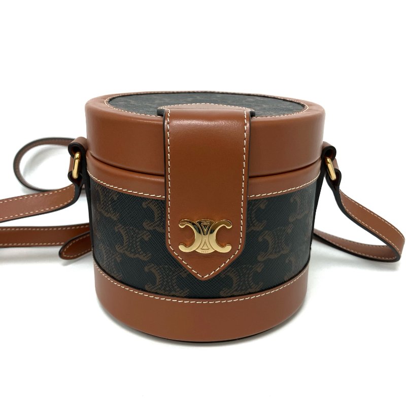 △ Celine 思琳 Tambour Brown Coated Canvas Calfskin Triomphe Shoulder Bag 啡色塗層帆布小牛皮肩背袋 -257025092-1