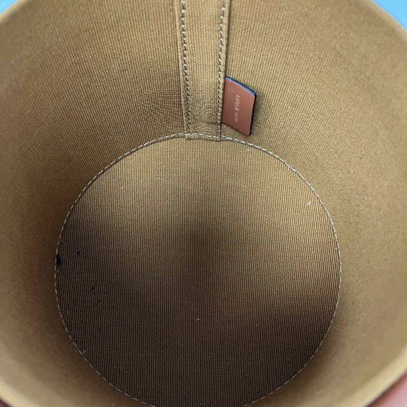 △ Celine 思琳 Tambour Brown Coated Canvas Calfskin Triomphe Shoulder Bag 啡色塗層帆布小牛皮肩背袋 -257025092-15