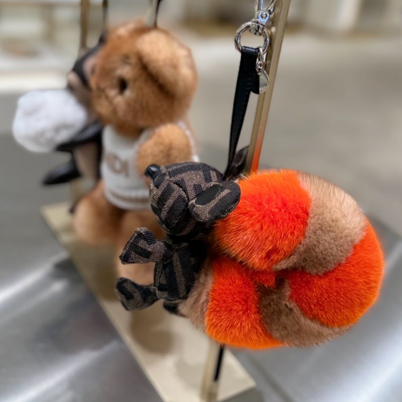 🎉新品好折扣✨Fendi 7AS410 Furette 拼色貂毛 FF造型吊飾-4